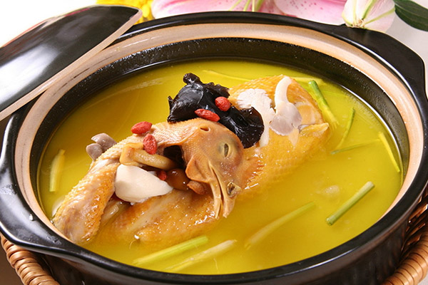 天麻炖鸡1.jpg 天麻炖鸡1.jpg