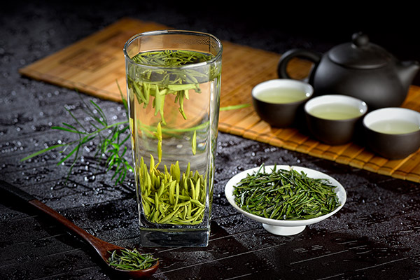 竹叶青茶3.jpg