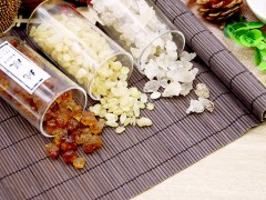 桃胶雪燕皂角米的功效与作用禁忌