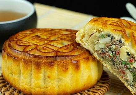 五仁月饼