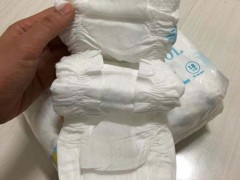 婴儿屁股红怎么办