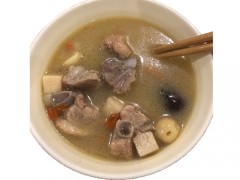 薏米冬瓜排骨汤的功效
