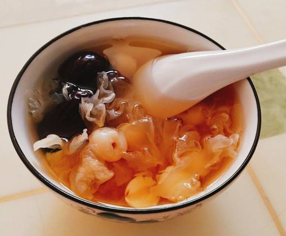 补肾炖汤用什么药材
