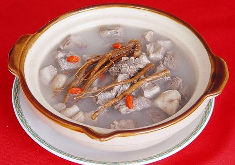 腰痛吃什么好 5药膳缓解