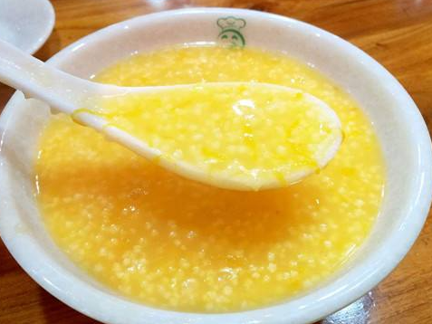 减肥能喝玉米粥吗 一天三顿玉米粥会胖吗