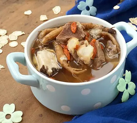 吃什么补血 荐九个最能补血的药膳食疗方
