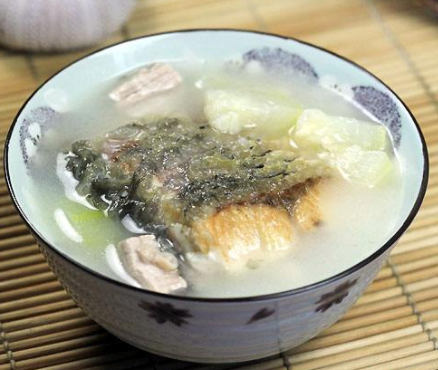 秋季温胃驱寒食疗 养生一马当先