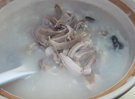 夏季胃病高发 3药膳有效治胃溃疡
