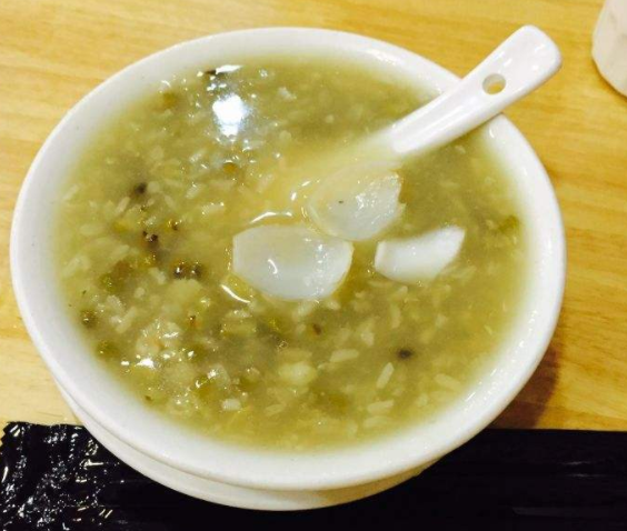 消暑药膳健康度夏日