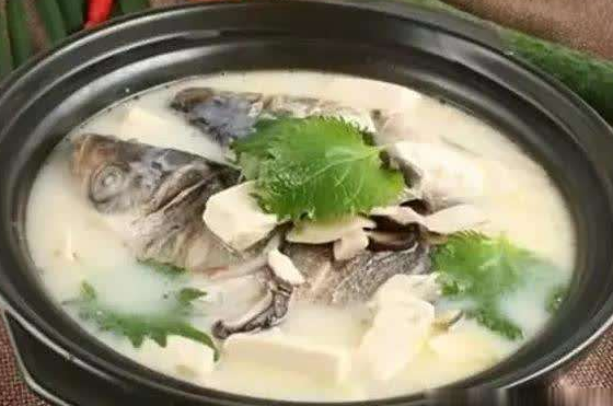 5款热捧丰胸药膳 初夏快速升级丰满D罩杯