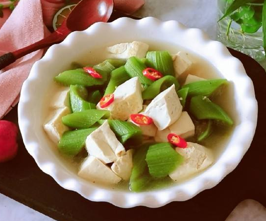 乳房疼痛食疗偏方