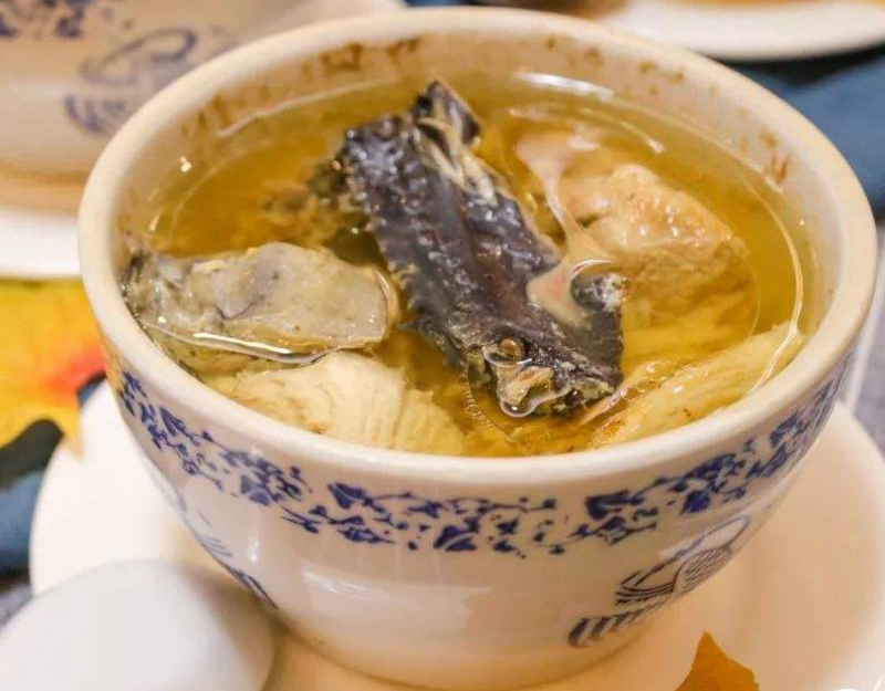 补气食疗方 滋阴润肺养四虚