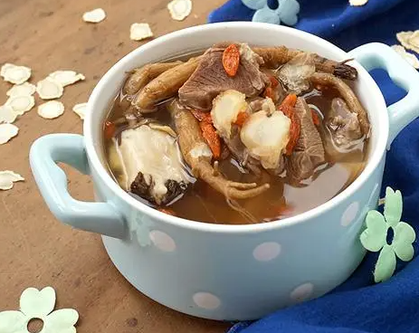 中医食疗助你调理月经不调