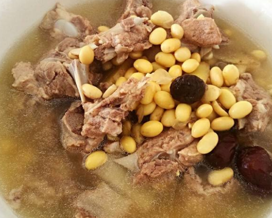 丰胸秘笈大公开 7款食疗任由挑