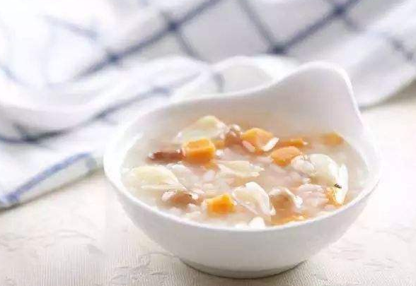 饮食调理可减压 八款改善睡眠质量的美食