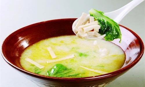 白菜炖豆腐 白菜炖豆腐