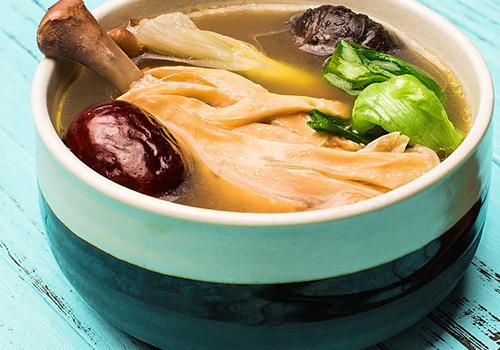 天麻炖鸡 天麻炖鸡