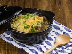 肥肠炖豆腐的功效与作用
