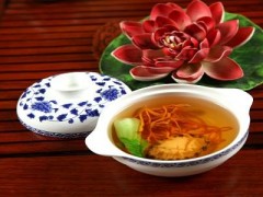 虫草花煲汤的功效与作用