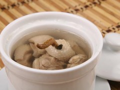 酸萝卜老鸭汤的功效与作用