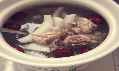椰子煲鸡汤