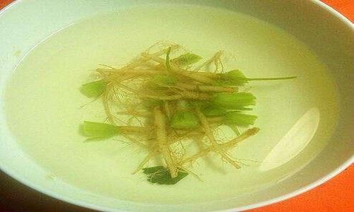 香菜根煮水