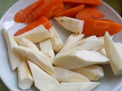 山药胡萝卜排骨汤的功效与作用