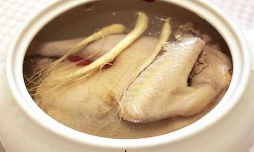 人参炖鸡