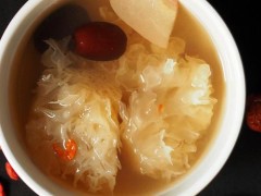 冰糖银耳汤的功效与作用