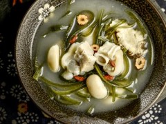 海带炖排骨的功效与作用