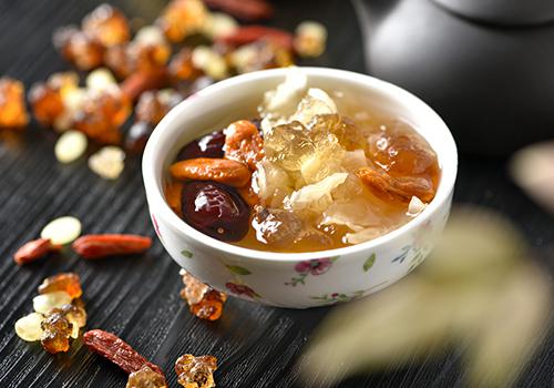 银耳红枣汤 银耳红枣汤
