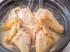 鸡汤怎么做比较补 煲鸡汤用什么鸡