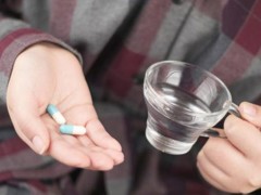 扁桃体发炎高烧会持续几天 扁桃体发烧40度可怕吗