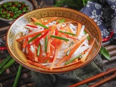 胡萝卜和白萝卜能一起吃吗 胡萝卜和什么相克