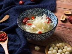 银耳莲子汤过夜能喝吗 银耳莲子汤可以放冰箱几天