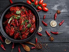 小龙虾头里的黄能吃吗 小龙虾哪里不能吃图解
