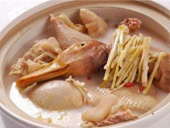 老鸭汤的功效与作用