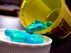 头一天吃头孢第二天能喝酒吗 吃头孢12小时后喝酒了怎么办