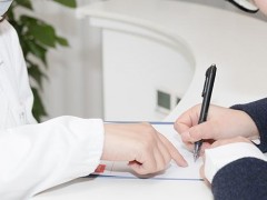 怎么控制阴部毛不变白 阴部毛变白的原因是什么