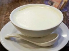 牛奶怎么加热才正确的 牛奶什么时候喝最好