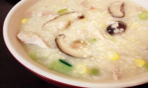 香菇鸡肉粥