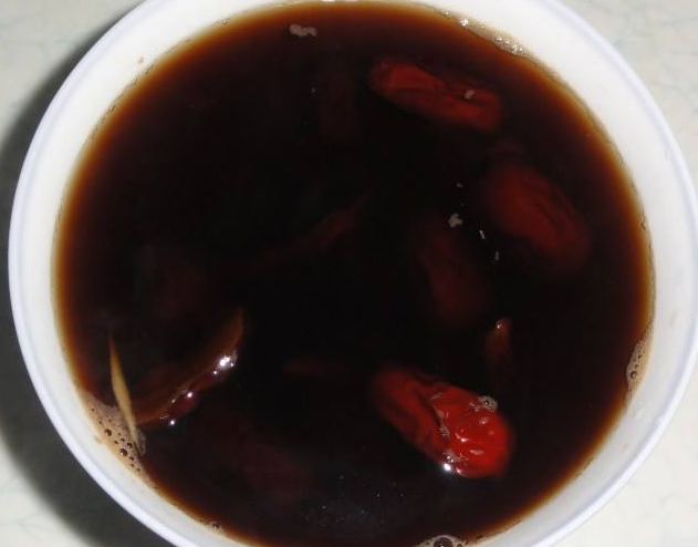 姜汤怎么熬才能治疗感冒 红糖姜汤的做法