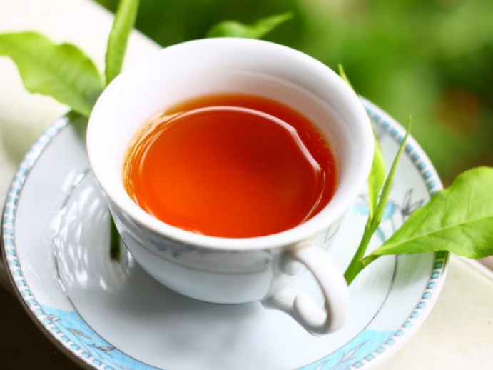 红茶泡生姜真能减肥吗 生姜红茶减肥40斤