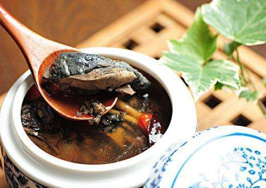 五款乌鸡药膳食疗方 补肝肾益气血