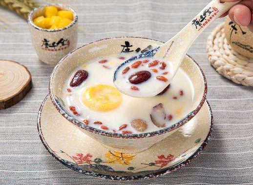 七大食疗方案 让老人告别老花眼