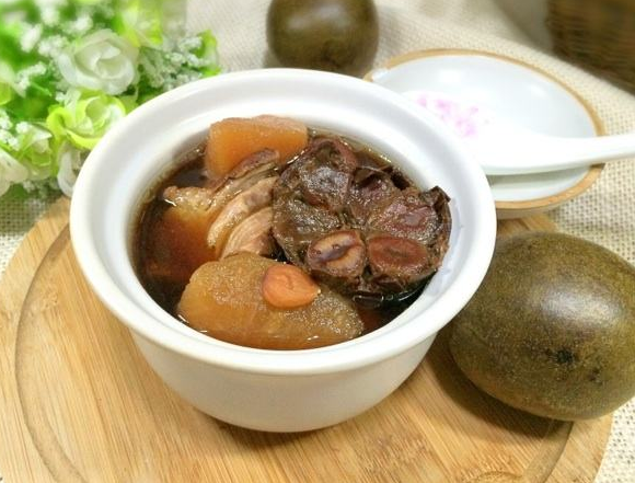 秋季饮食最宜养阴润燥
