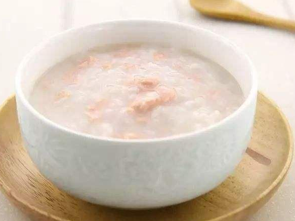 多吃清热化湿食物可以治疗口臭