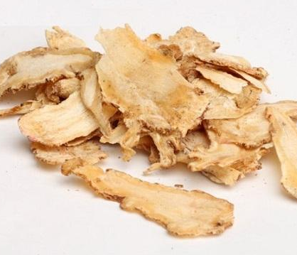 经期不调治疗方法 用它泡来治疗月经不调