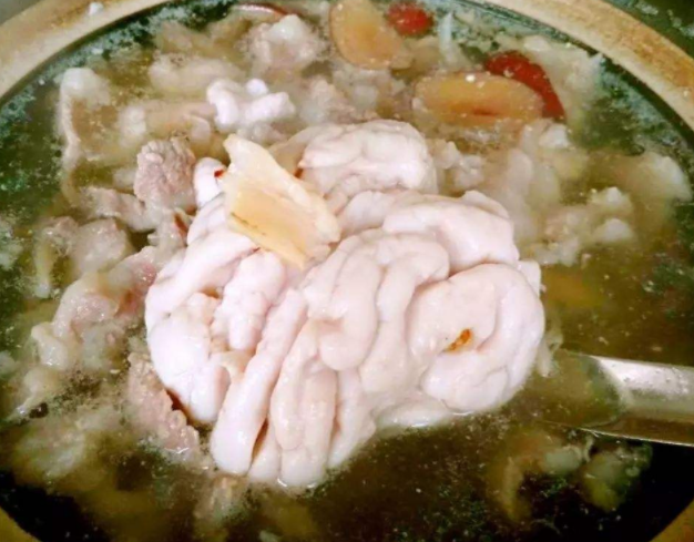 补脑吃啥好 推荐四款补脑药膳