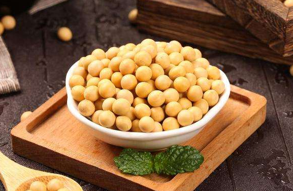 盘点8大对乳房健康的食物 吃出完美胸型